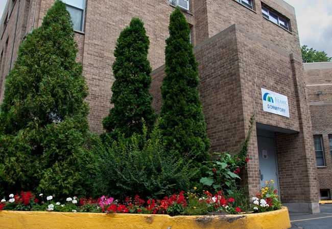 American Islamic College (AIC)