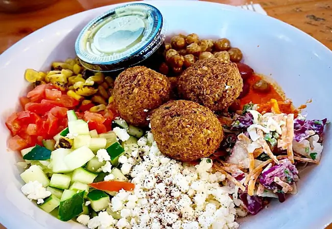 Spitz Eagle Rock - Mediterranean Food & More - Dine-In Or Outdoor Dining