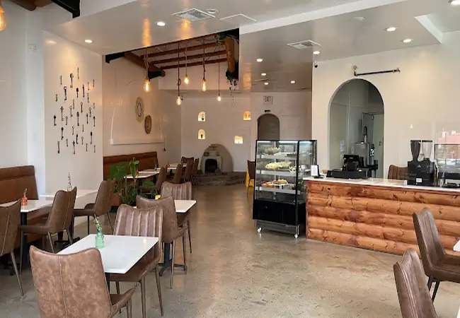 Alchemist Cafe & Restaurant