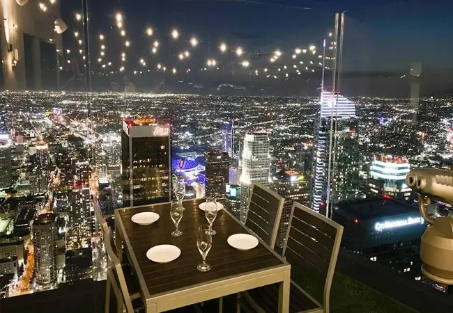 Vista Patio By 71Above