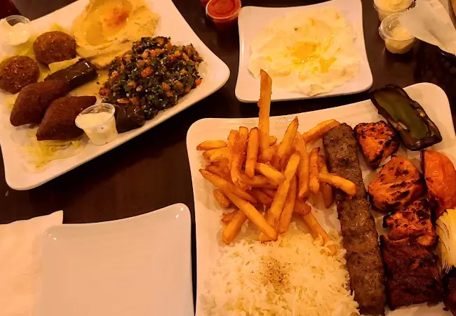 Cafe Layal