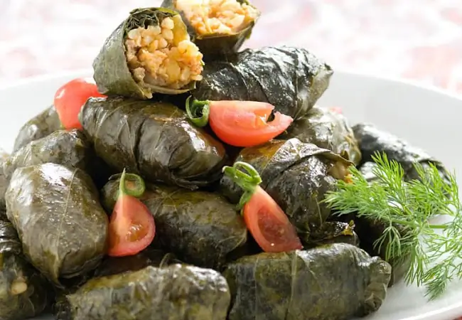 Makani | Upscale Mediterranean Cuisine Bar & Hookah Lounge