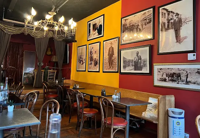 Cafe Paloma
