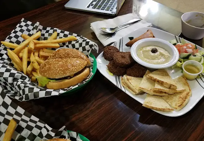 Bananas Grill