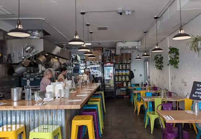 Aviv Hummus Bar