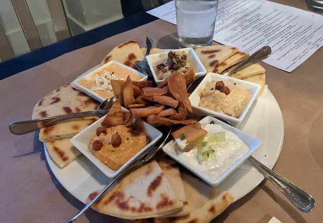Yanni's Greek Restaurant