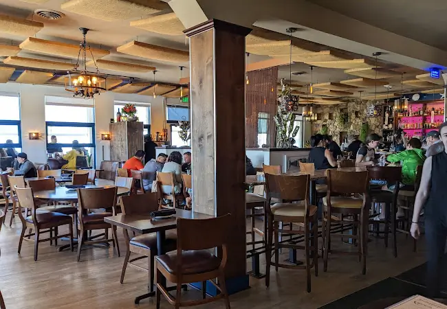 Demetris Woodstone Taverna