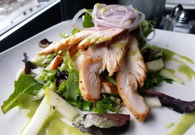 Epulo Bistro