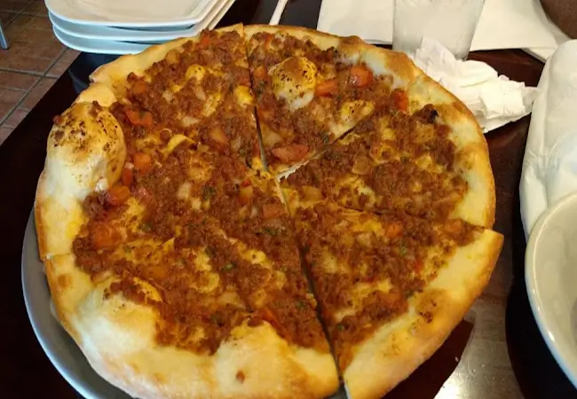Larsa's Mediterranean