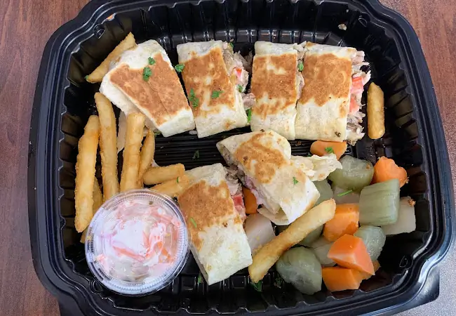 Mr. Hummus Mediterranean Grill