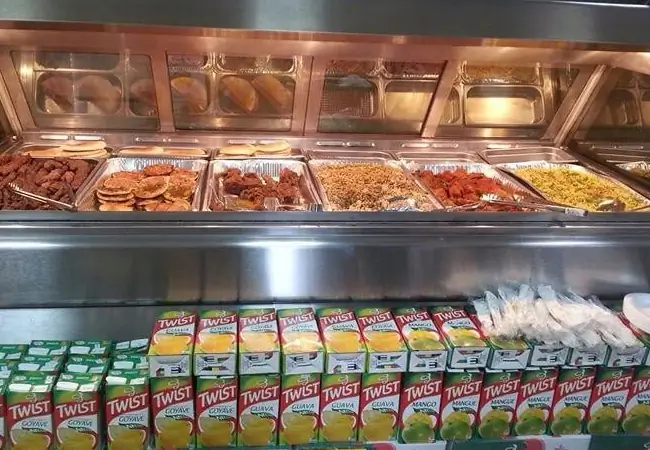 Middle Eastern Market - Grocery Store