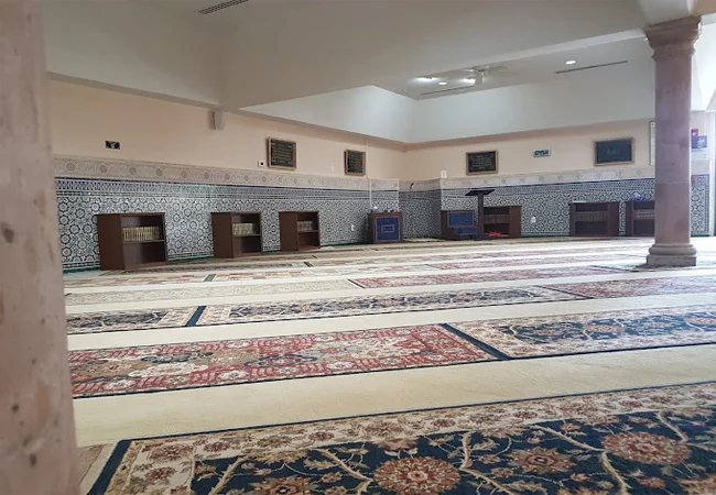 ISGH River Oaks Islamic Center (ROIC)